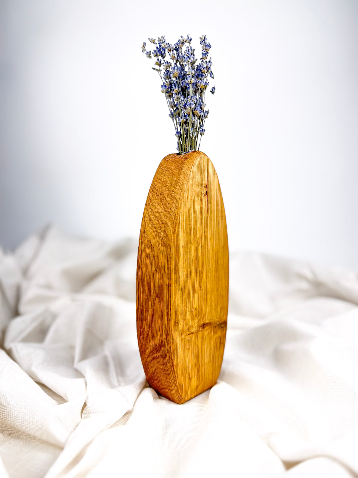 Vază alungită din lemn pentru flori uscate, 22 cm