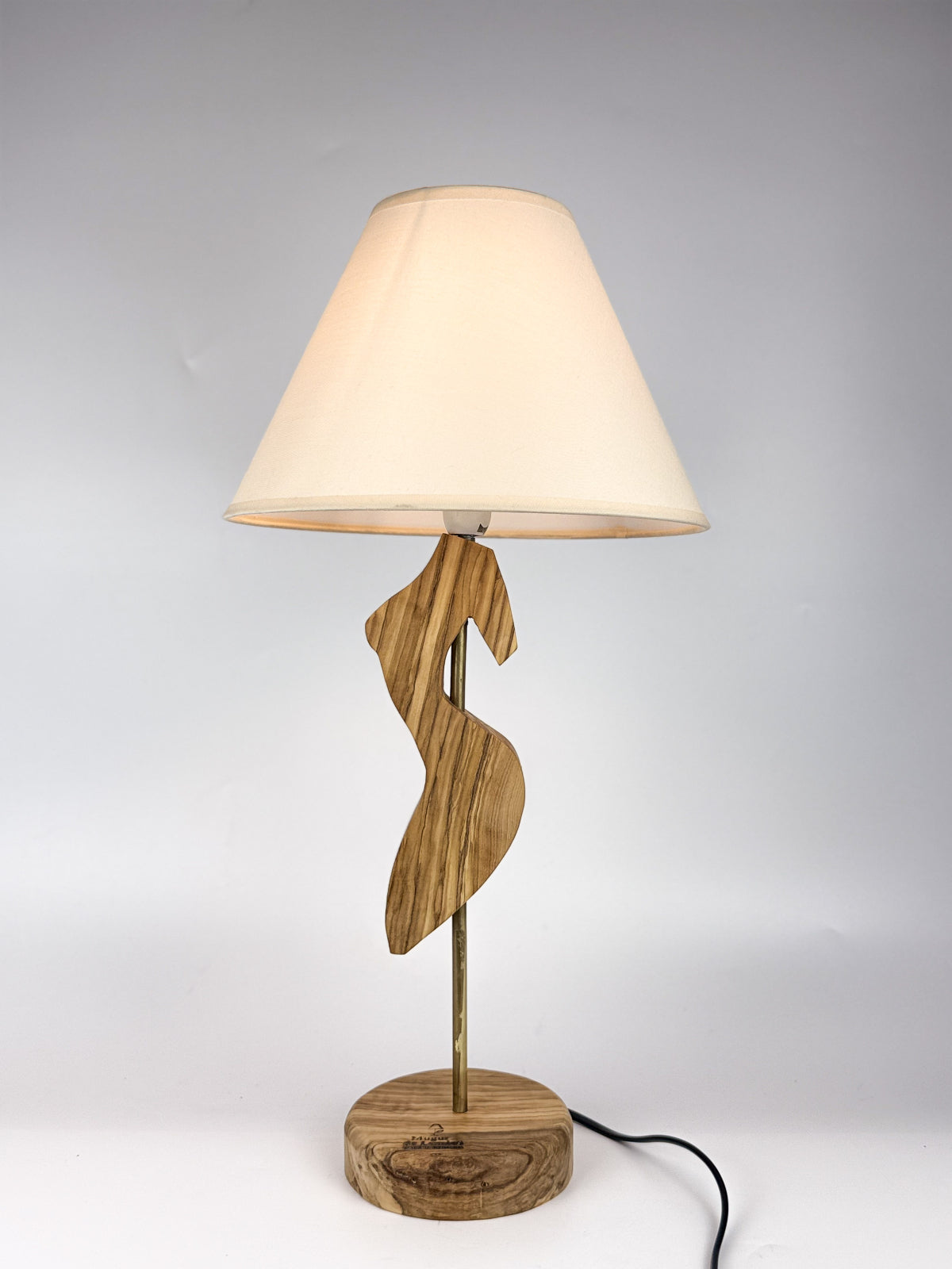 Lampă decorativă „Smaranda” din lemn de măslin – handmade