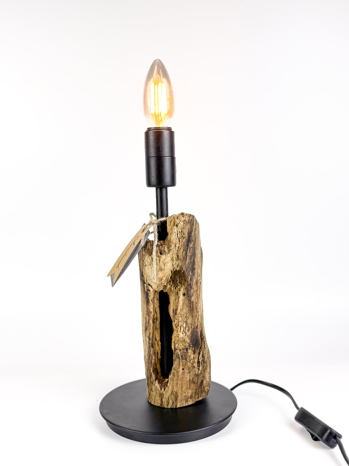 Lampă de masă din lemn recuperat – bază cilindrică organică – handmade