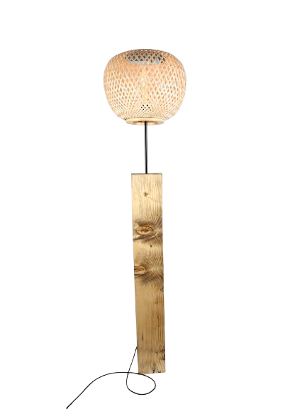 Lampă de podea handmade din brad masiv cu abajur sferic din lemn, bec E27