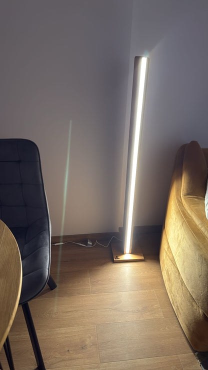 Lampa decorativa de podea din stejar cu LED smart dimabil – iluminat ambiental tip veioza