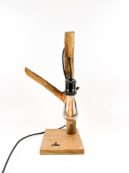 Lampă decorativă handmade din lemn natural,