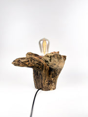 Lampă decorativă handmade din stejar masiv, trunchi natural