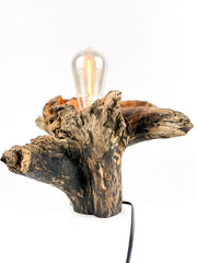 Lampă decorativă handmade din stejar masiv, trunchi natural