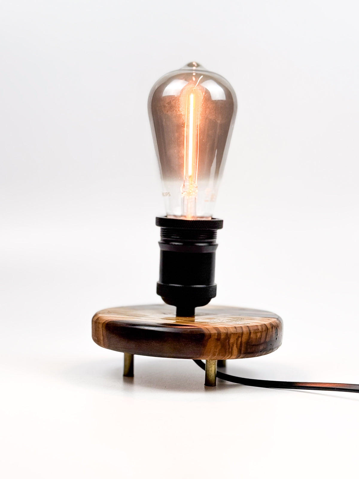 Lampa decorativa din lemn de maslin