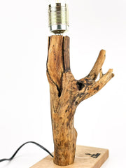Lampă decorativă din lemn de stejar, ramură naturală cu bază